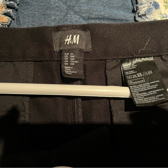 H&M shorts - Picture 3 of 3